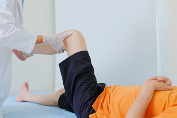 5 bài tập phục hồi chức năng sau tai biến hiệu quả tại nhà