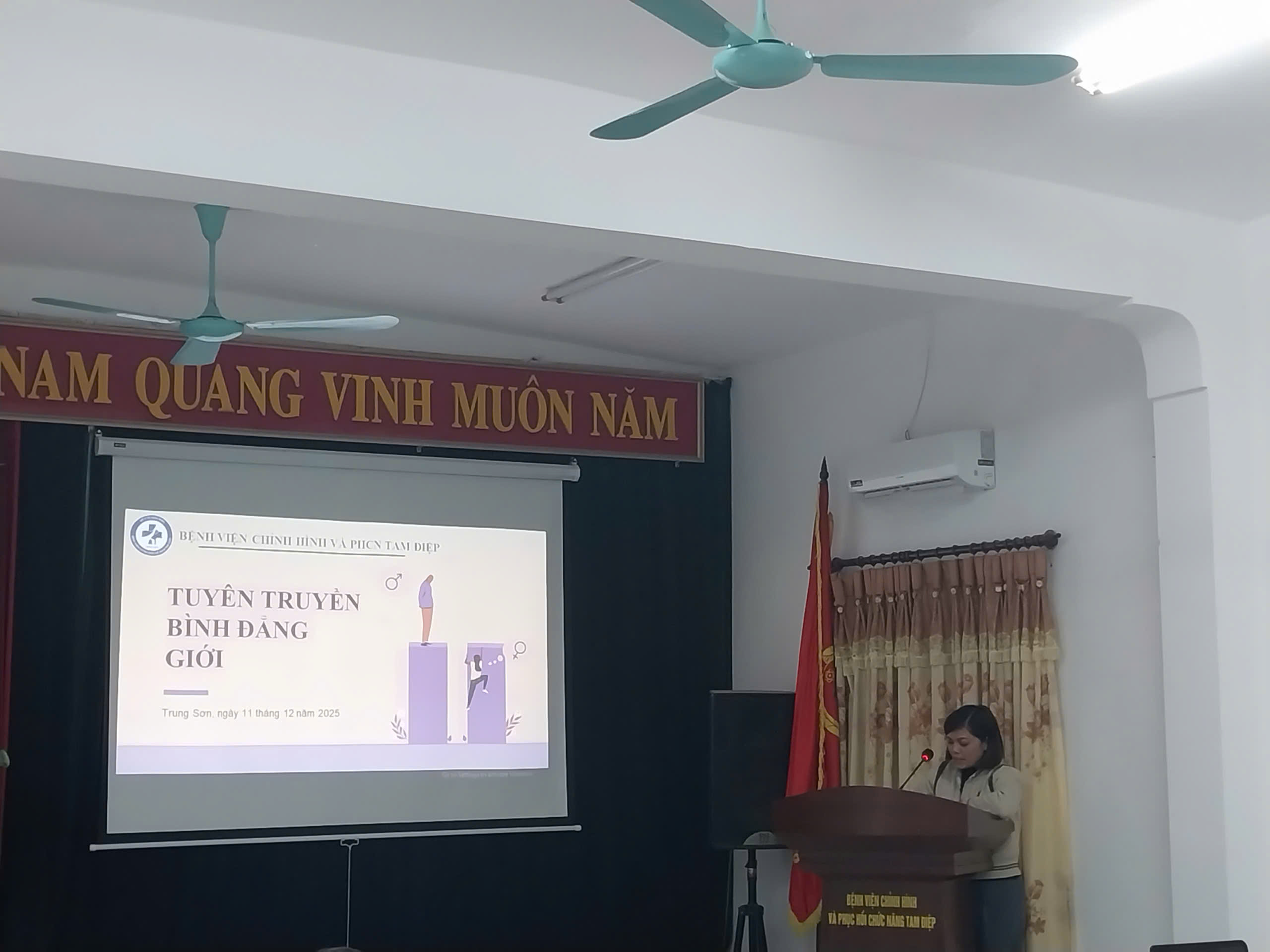 z7317909339586 c52bd6df8b19894cf3f12e3a4e99306b