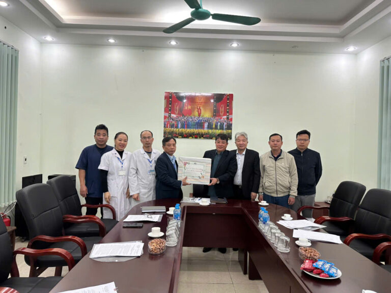 SỞ Y TẾ NINH BÌNH KIỂM TRA CÔNG TÁC BẢO ĐẢM Y TẾ DỊP TẾT NGUYÊN ĐÁN BÍNH NGỌ TẠI BỆNH VIỆN CHỈNH HÌNH VÀ PHCN TAM ĐIỆP