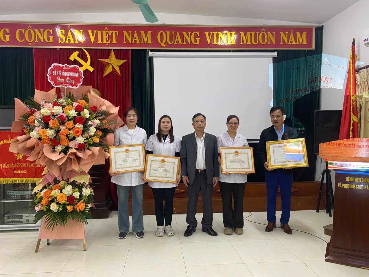 z7568220491024 ee2a5202c19b998bd4f6c1baadc8c93c