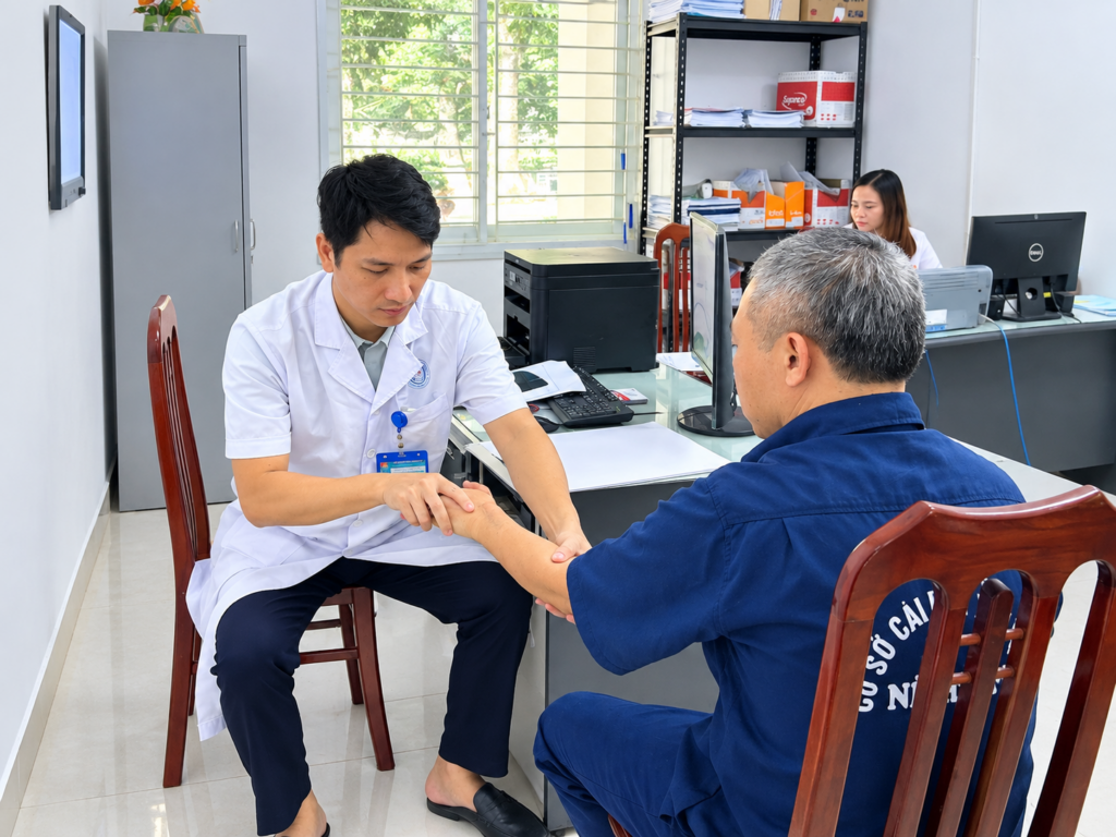 THÔNG BÁO LỊCH KHÁM, TƯ VẤN CỦA BÁC SĨ CHUYÊN KHOA NGOẠI KHOA – CHẤN THƯƠNG CHỈNH HÌNH